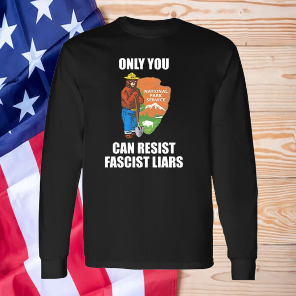 Bear only you can resist fascist liars T-Shirt