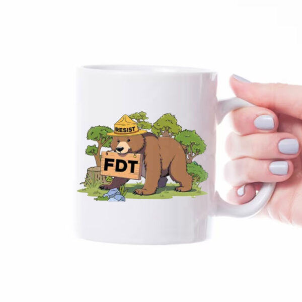 Fdt Resist Bear, National Parks Mug