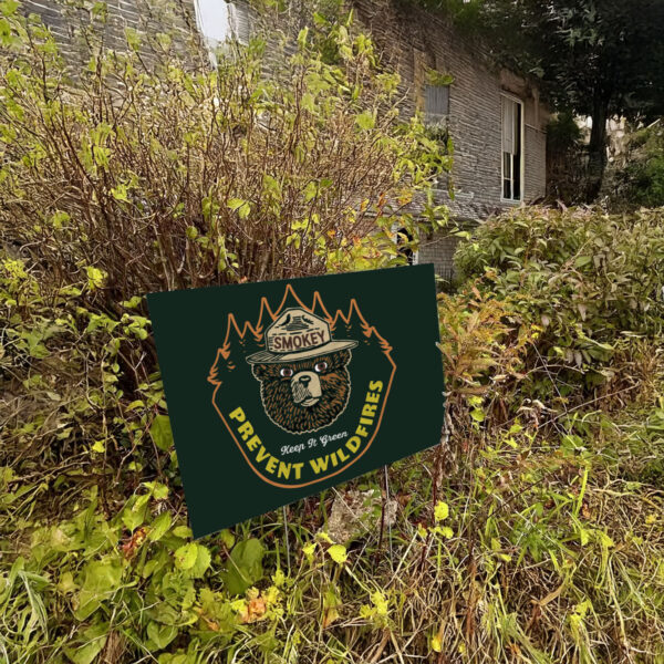 Smokey Bear Keep It Green Prevent Wildfires Bear Resist Yard Sign