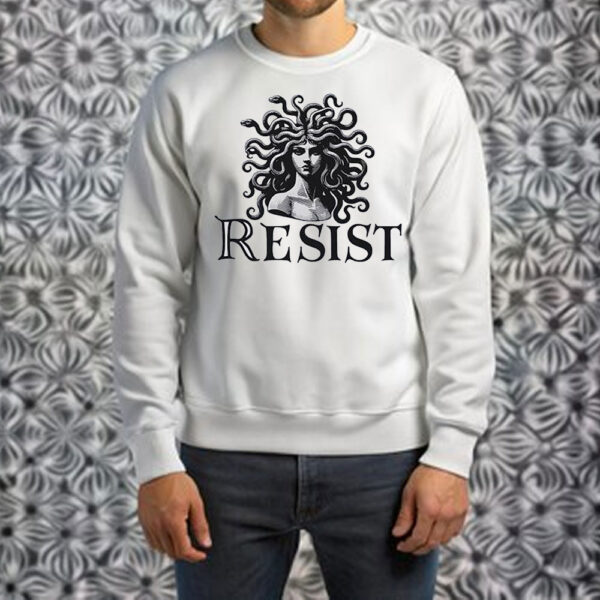 Snake girl resist T-Shirt