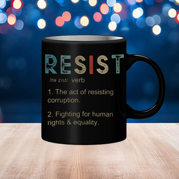 Womens & Mens Vintage Style Protest, Definition of Resist Mug