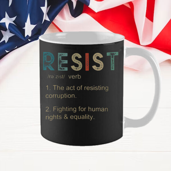 Womens & Mens Vintage Style Protest, Definition of Resist Mug