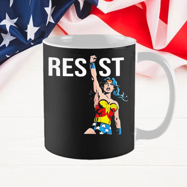 Wonder Woman resist 2025 Mug